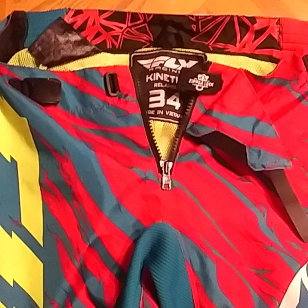 Fly Racing Kinetic Relapse Gear Set - Picture 4 of 11